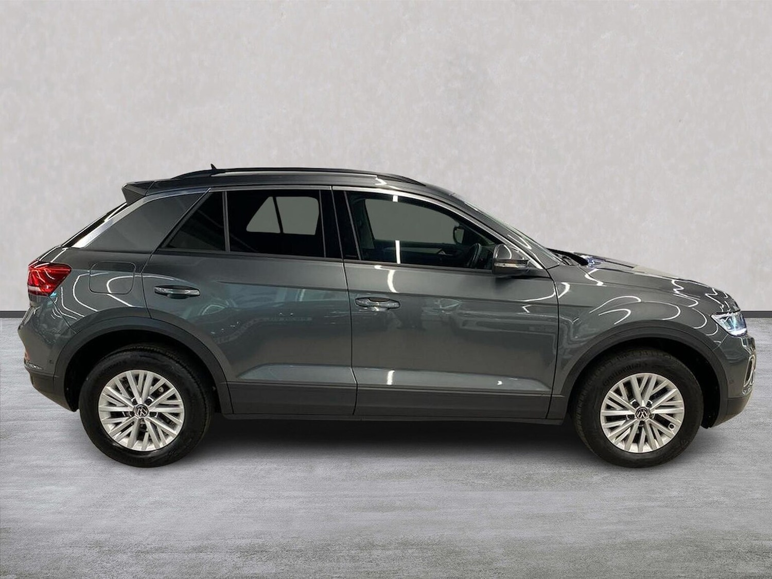 Used Volkswagen T-Roc 2022 for sale - 77077953: Photo 5