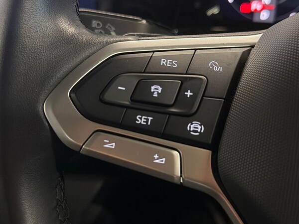 Used Volkswagen Golf 2023 for sale - 76220458: Photo 27