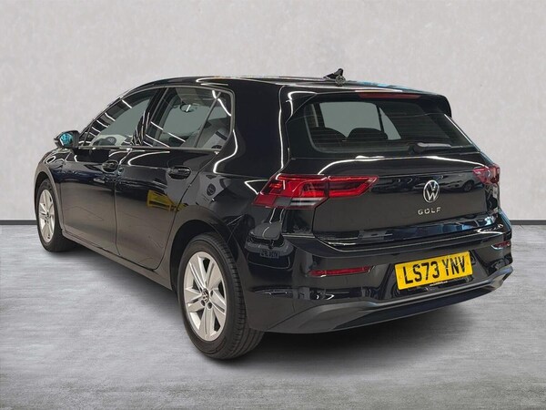 Used Volkswagen Golf 2023 for sale - 76220458: Photo 2