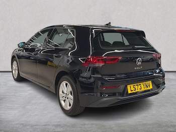 Used Volkswagen Golf 2023 for sale - 76220458: Photo 2
