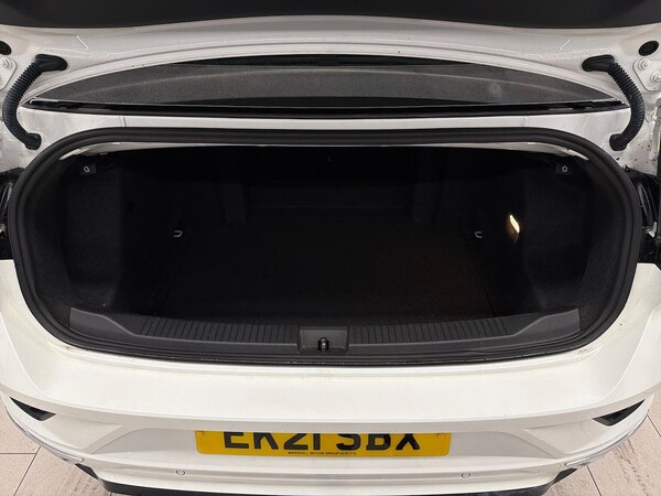 Used Volkswagen T-Roc 2021 for sale - 76182441: Photo 17