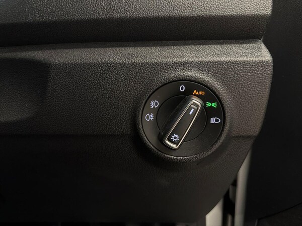 Used Volkswagen T-Roc 2021 for sale - 76182441: Photo 22