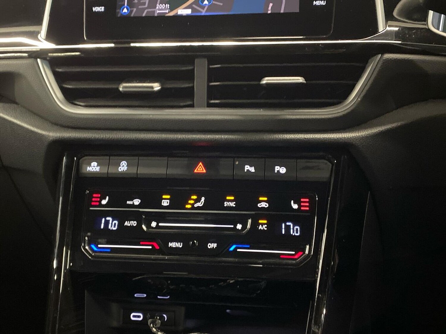 Used Volkswagen T-Roc 2022 for sale - 78194759: Photo 12