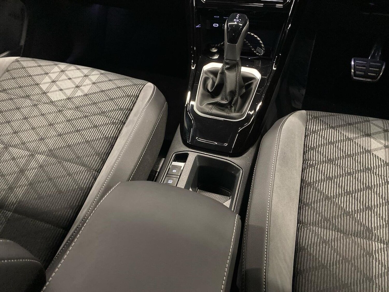 Used Volkswagen T-Roc 2022 for sale - 78194759: Photo 13