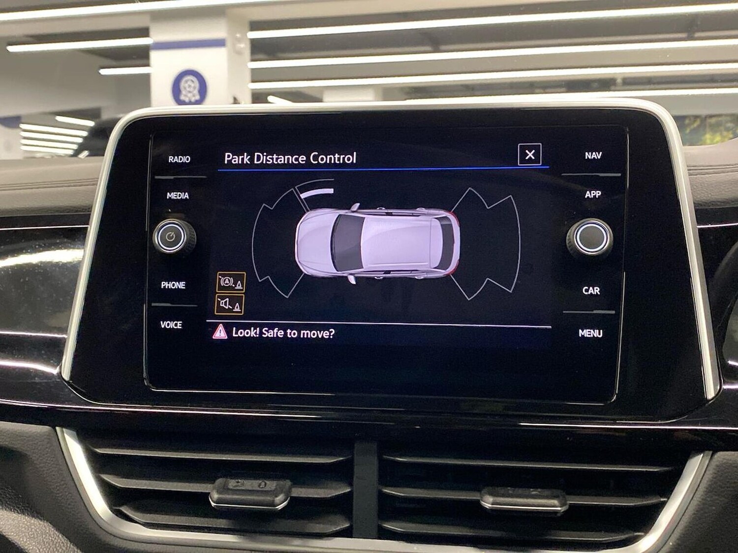 Used Volkswagen T-Roc 2022 for sale - 78194759: Photo 22