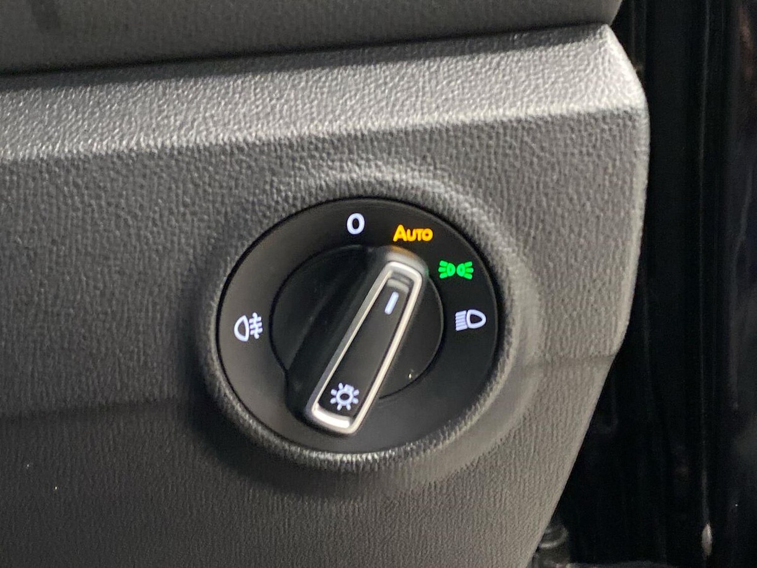 Used Volkswagen T-Roc 2022 for sale - 78194759: Photo 24