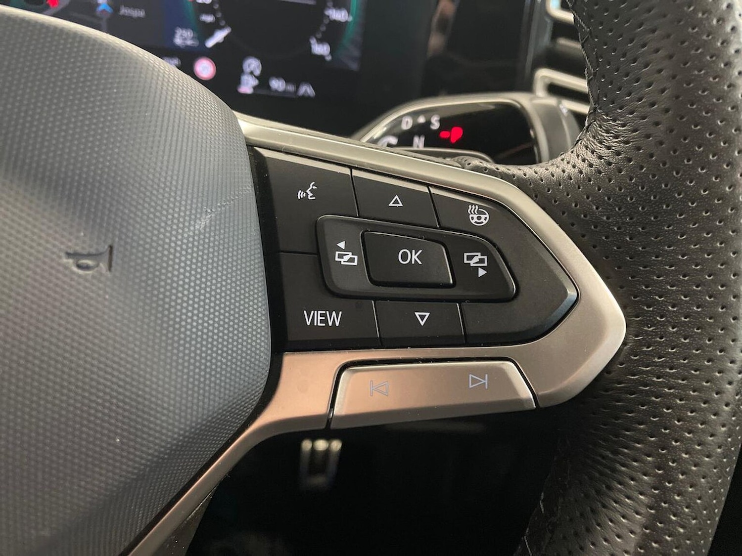 Used Volkswagen Tiguan 2024 for sale - 76694606: Photo 26