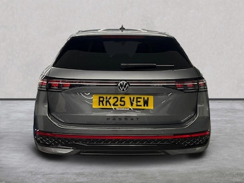Used Volkswagen Passat 2025 for sale - 75490712: Photo