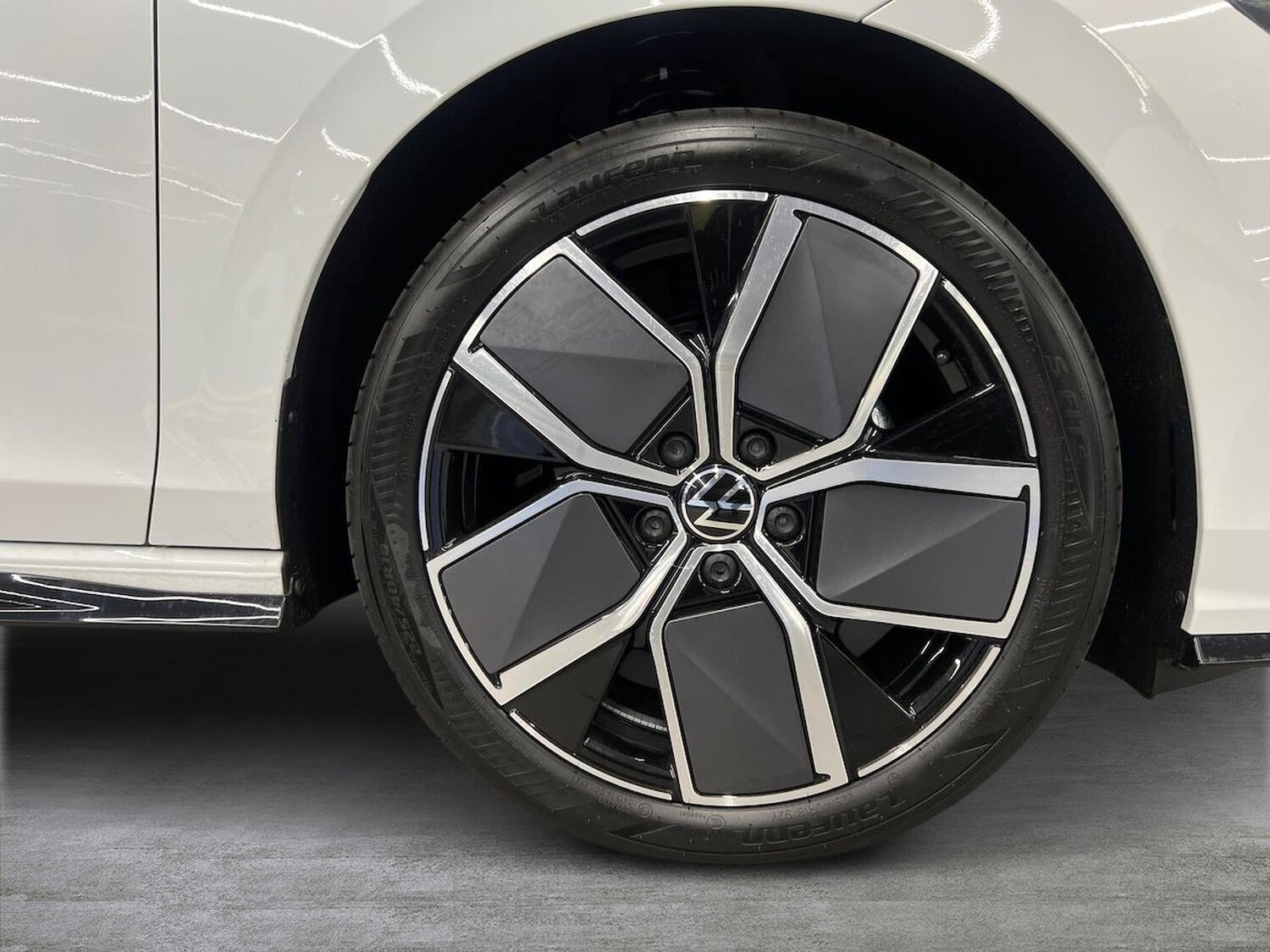 Used Volkswagen Golf 2026 for sale - 78195312: Photo 6