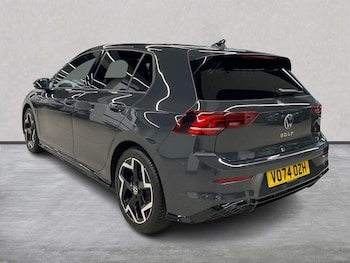 Used Volkswagen Golf 2024 for sale - 75491186: Photo