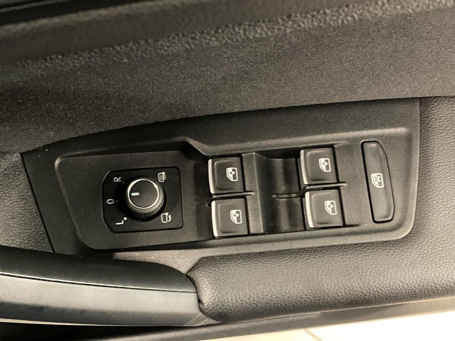 Used Volkswagen Tiguan 2022 for sale - 77802141: Photo 21