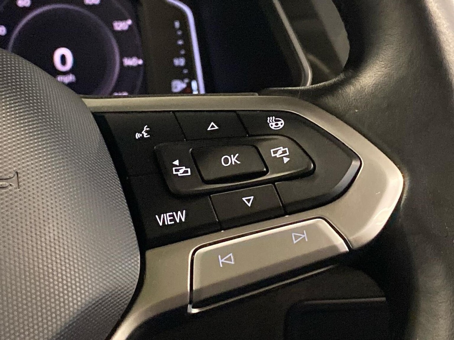 Used Volkswagen Tiguan 2022 for sale - 77802141: Photo 25