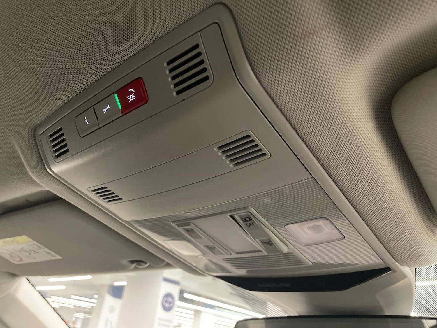 Used Volkswagen T-Roc 2021 for sale - 76694592: Photo 14