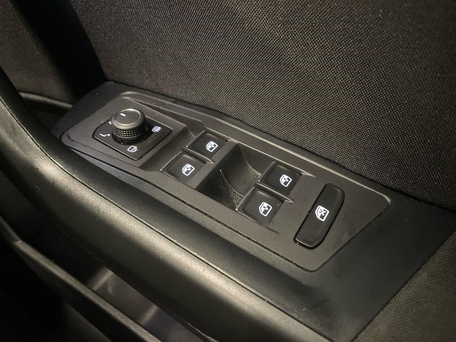 Used Volkswagen T-Roc 2021 for sale - 76694592: Photo 21