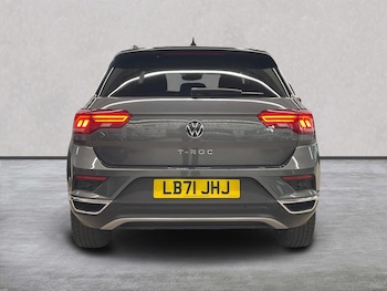 Used Volkswagen T-Roc 2021 for sale - 76694592: Photo