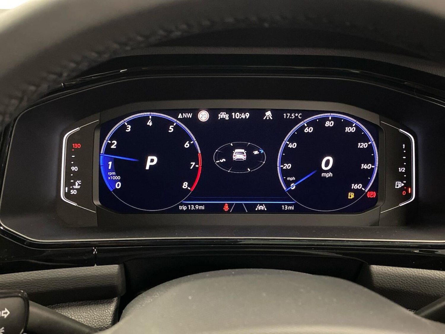 Used Volkswagen T-Roc 2025 for sale - 76324619: Photo 10