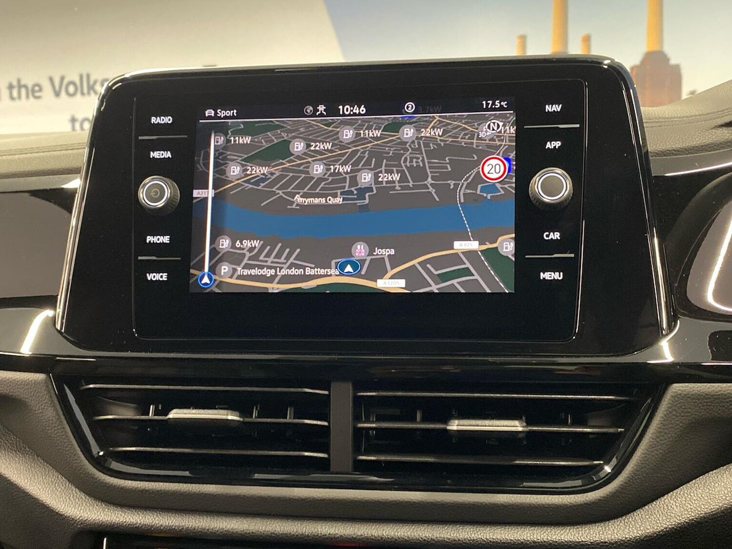 Used Volkswagen T-Roc 2025 for sale - 76324619: Photo 23