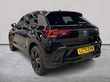 Used Volkswagen T-Roc 2025 for sale - 76324619: Photo