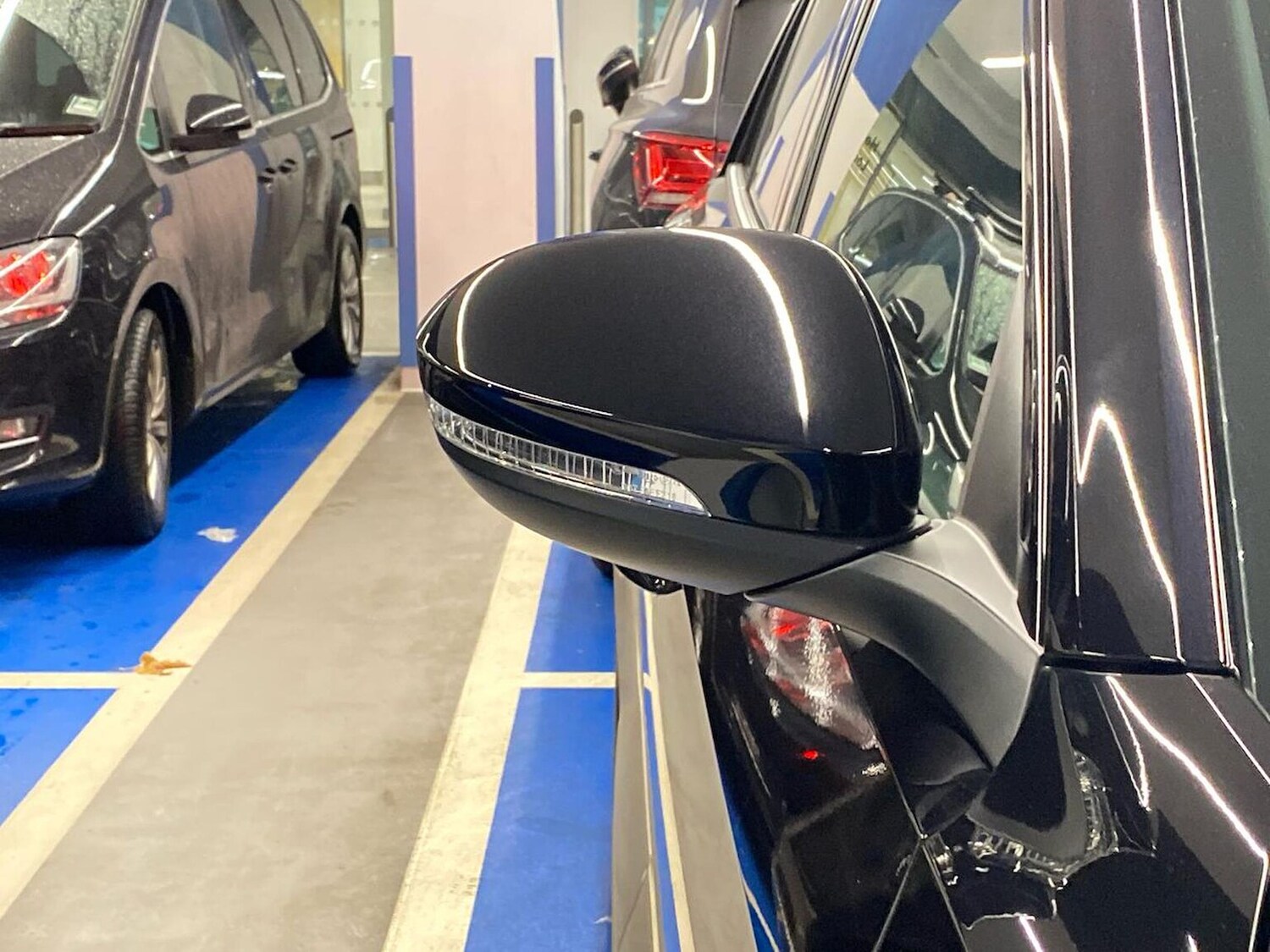 Used Volkswagen T-Roc 2025 for sale - 76324619: Photo 33