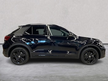 Used Volkswagen T-Roc 2025 for sale - 76324619: Photo