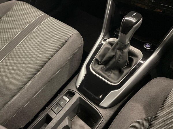 Used Volkswagen T-Roc 2025 for sale - 75491012: Photo 13