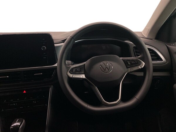 Used Volkswagen T-Roc 2025 for sale - 75491012: Photo 9