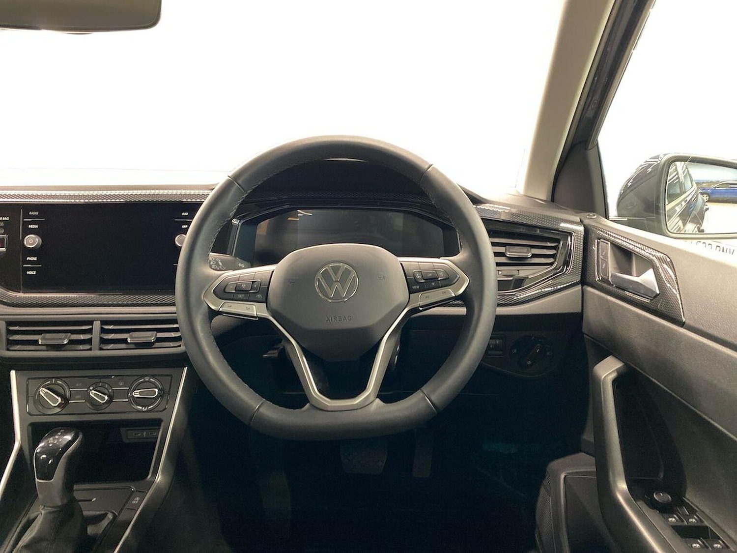 Used Volkswagen Polo 2023 for sale - 76342969: Photo 9