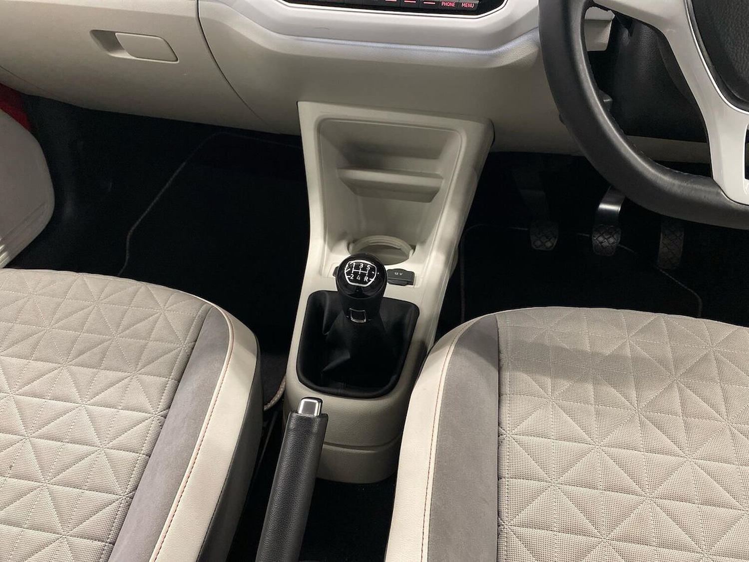 Used Volkswagen up! 2019 for sale - 76979906: Photo 14