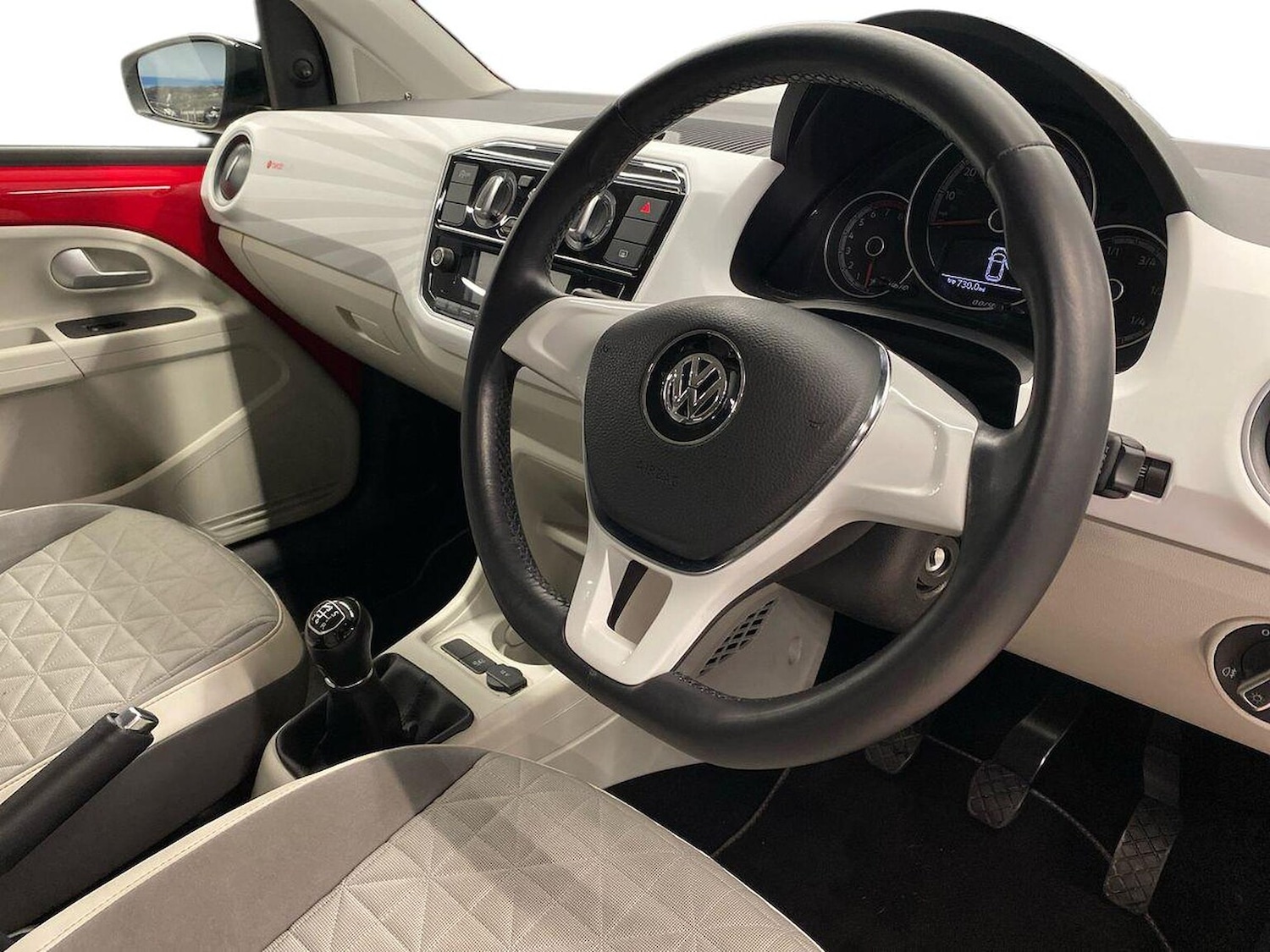 Used Volkswagen up! 2019 for sale - 76979906: Photo 16