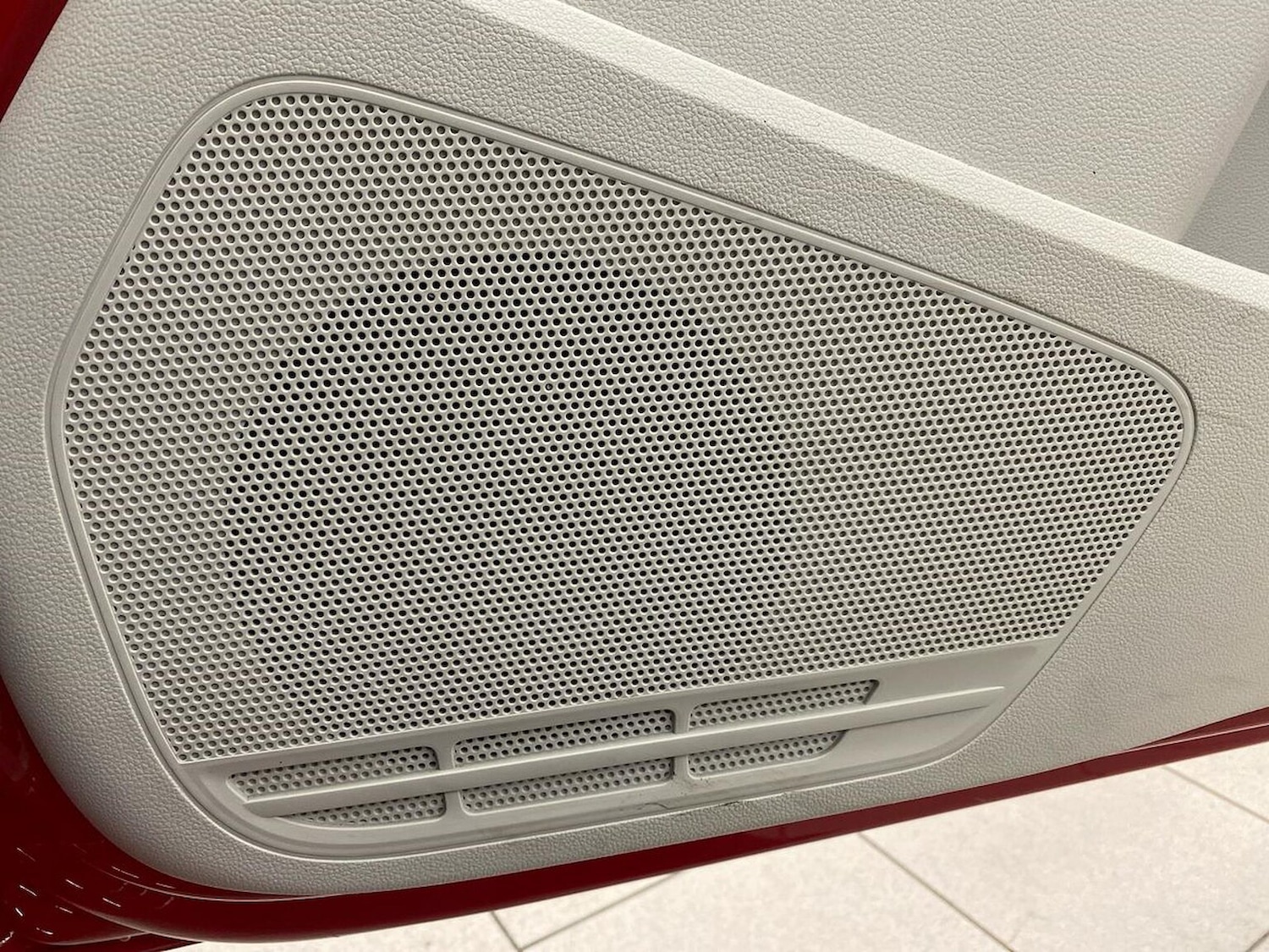 Used Volkswagen up! 2019 for sale - 76979906: Photo 24