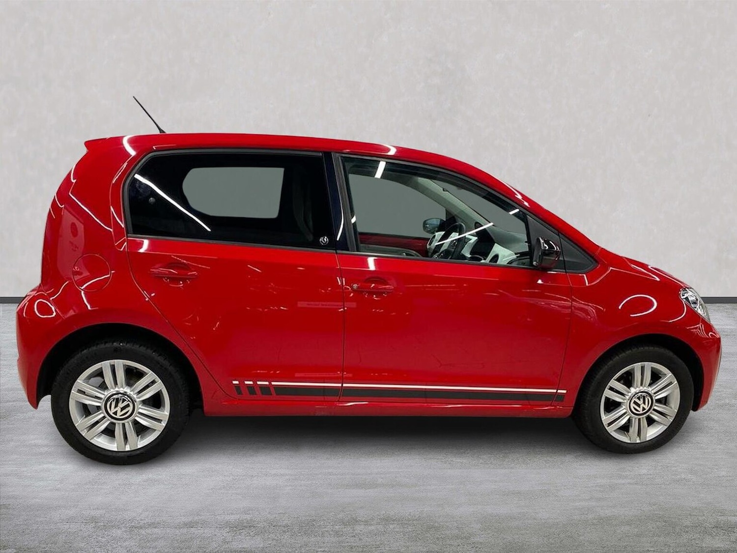 Used Volkswagen up! 2019 for sale - 76979906: Photo 4