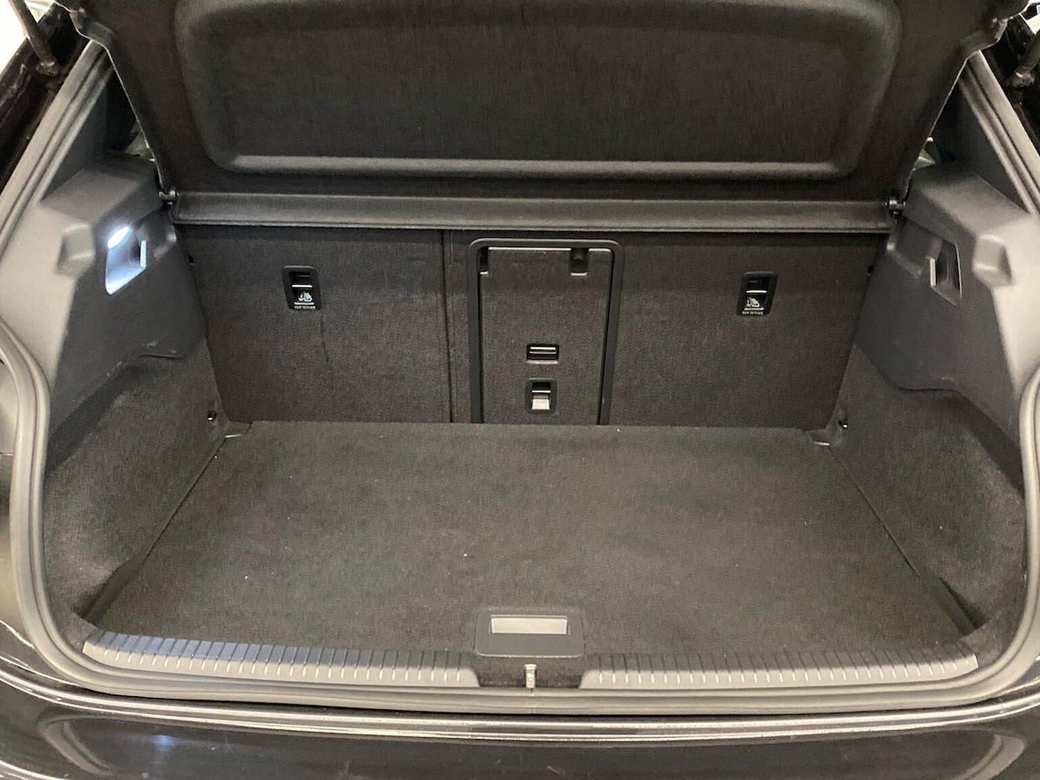 Used Volkswagen ID.3 2022 for sale - 76413977: Photo 17