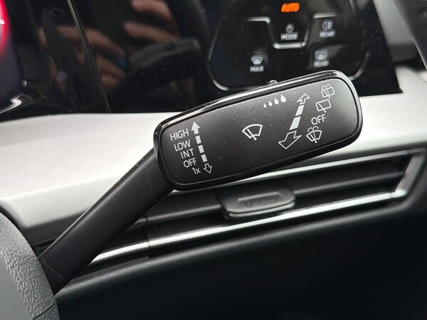 Used Volkswagen Golf 2024 for sale - 76287310: Photo 28