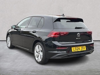 Used Volkswagen Golf 2024 for sale - 76287310: Photo 2