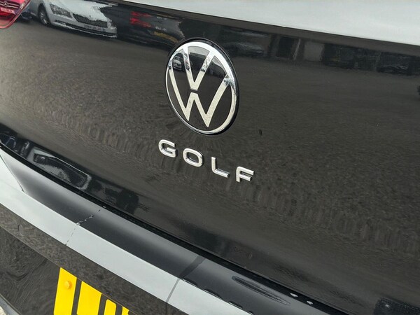 Used Volkswagen Golf 2024 for sale - 76287310: Photo 32