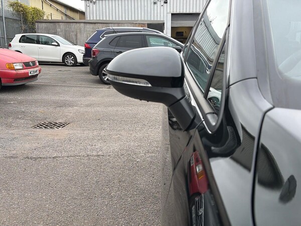 Used Volkswagen Golf 2024 for sale - 76287310: Photo 34