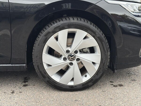 Used Volkswagen Golf 2024 for sale - 76287310: Photo 6