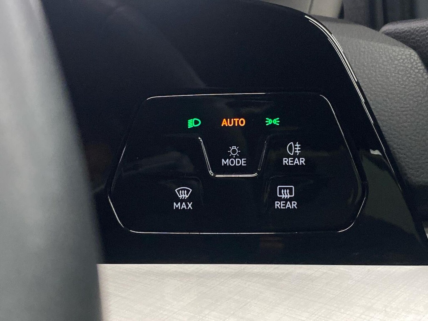 Used Volkswagen Golf 2024 for sale - 77059814: Photo 24