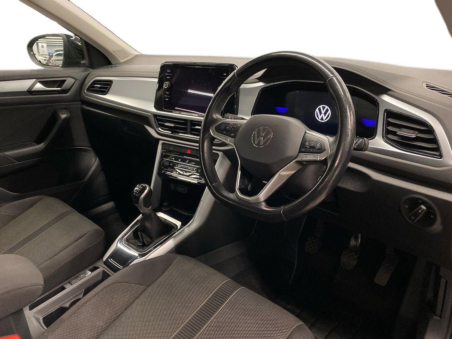 Used Volkswagen T-Roc 2022 for sale - 76605557: Photo 15