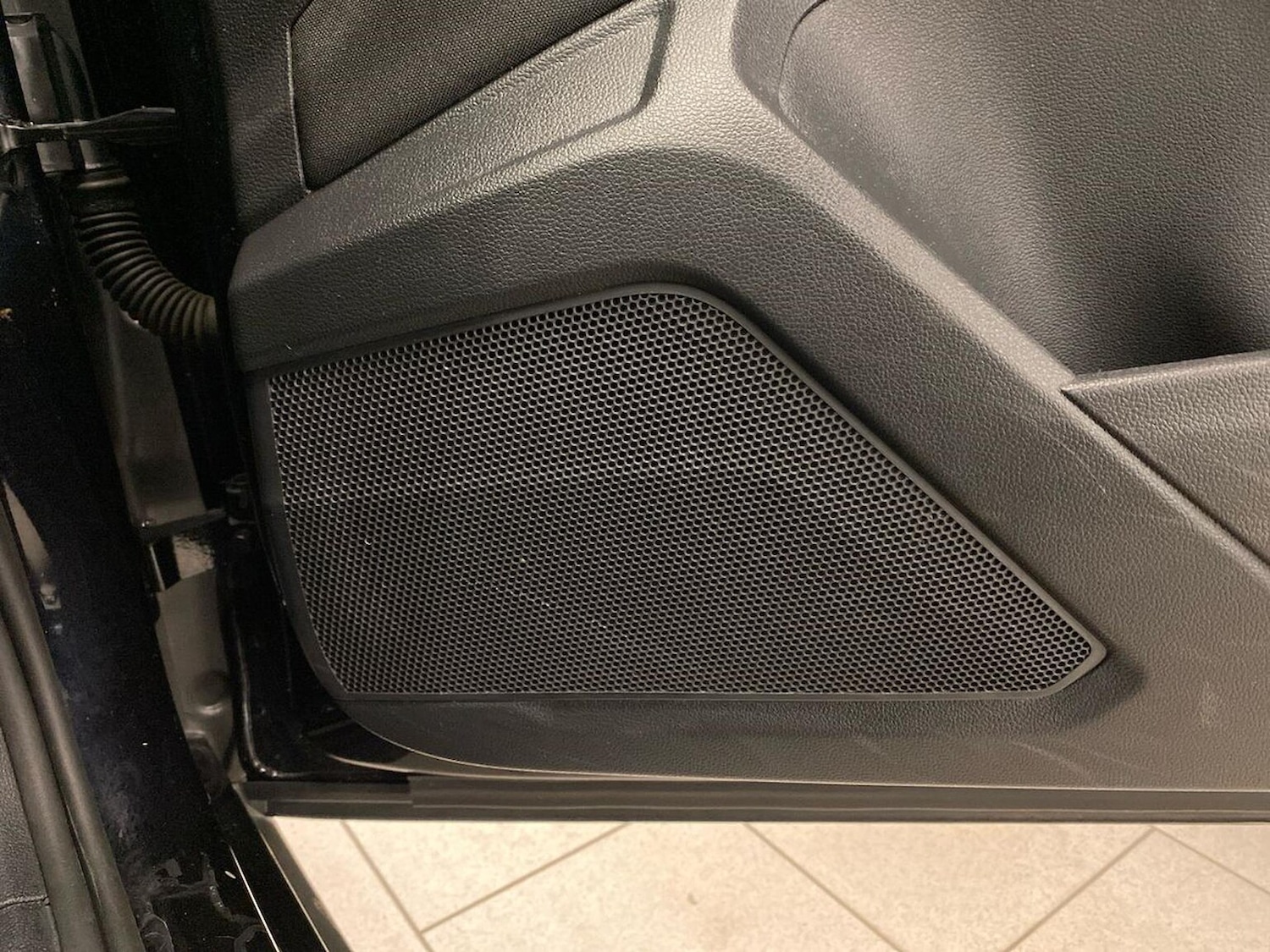 Used Volkswagen T-Roc 2022 for sale - 76605557: Photo 28