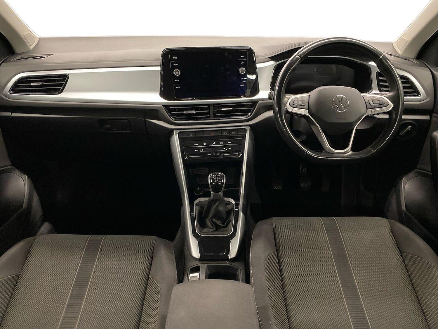 Used Volkswagen T-Roc 2022 for sale - 76605557: Photo 8