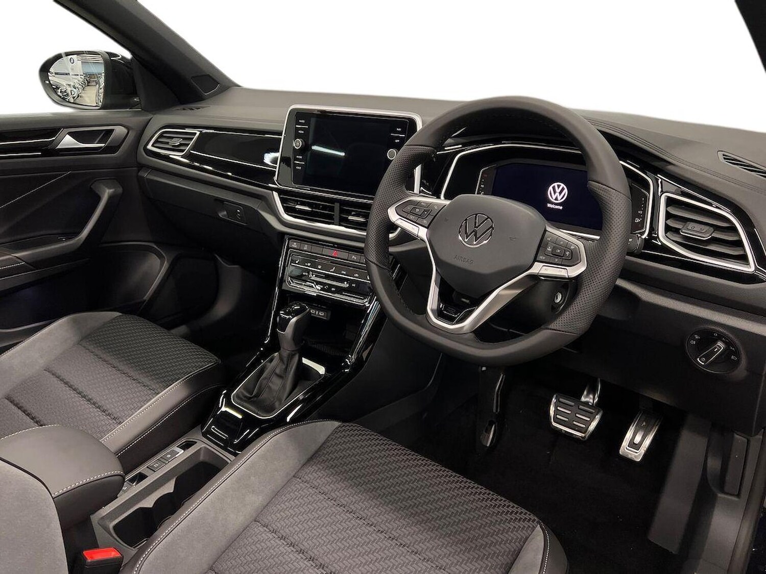 Used Volkswagen T-Roc 2026 for sale - 78195357: Photo 15