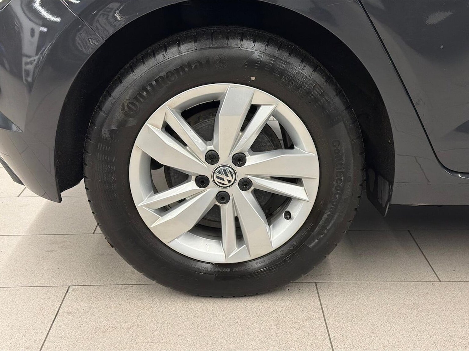 Used Volkswagen Polo 2019 for sale - 76412516: Photo 6