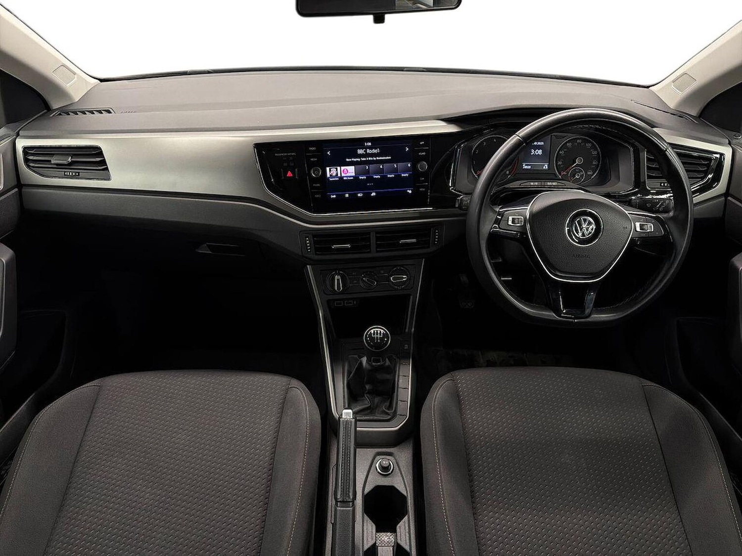 Used Volkswagen Polo 2019 for sale - 76412516: Photo 8