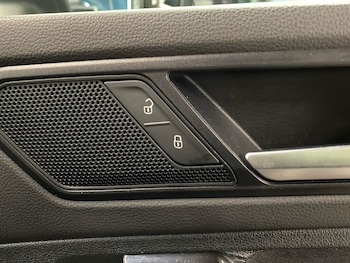 Used Volkswagen Tiguan 2021 for sale - 76951193: Photo