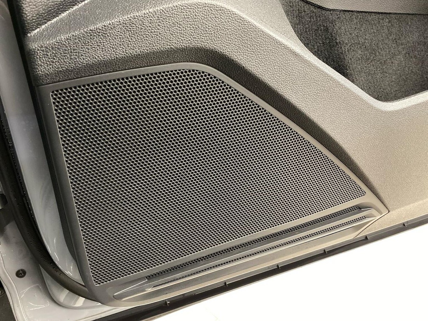 Used Volkswagen Tiguan 2021 for sale - 76951193: Photo 30