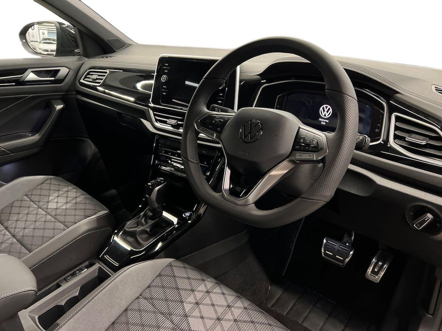 Used Volkswagen T-Roc 2026 for sale - 77888632: Photo 15