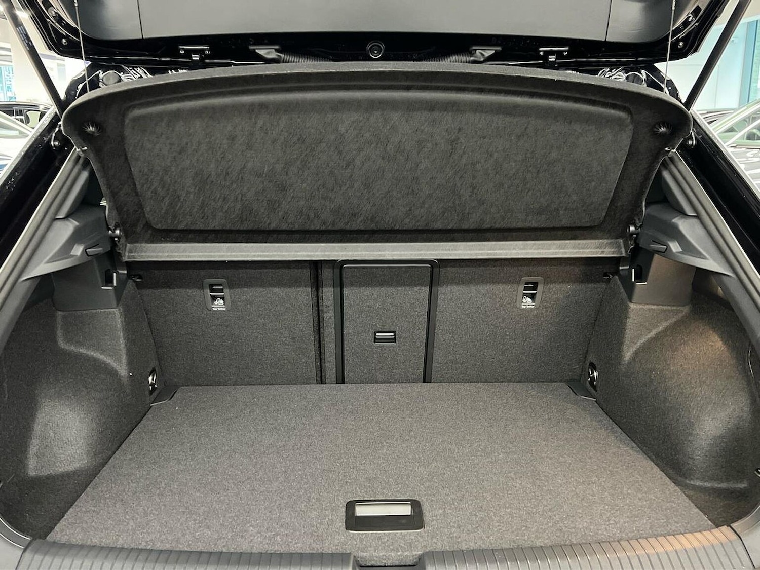 Used Volkswagen T-Roc 2026 for sale - 77888632: Photo 17