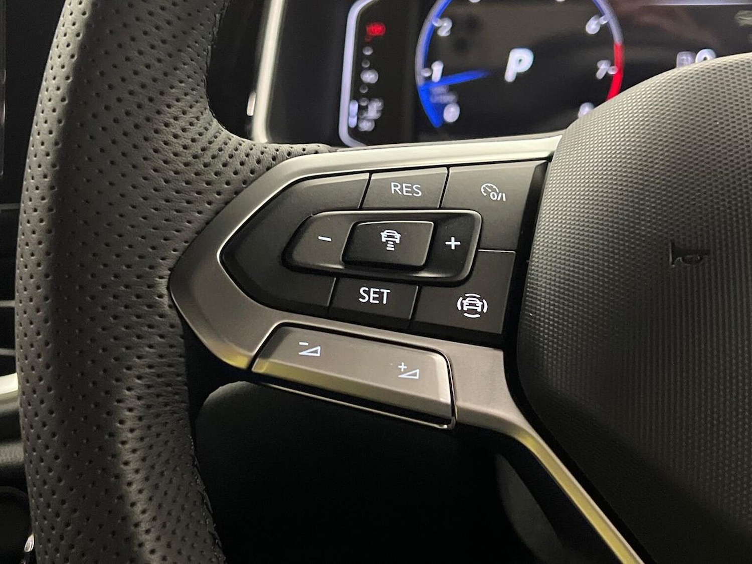 Used Volkswagen T-Roc 2026 for sale - 77888632: Photo 26