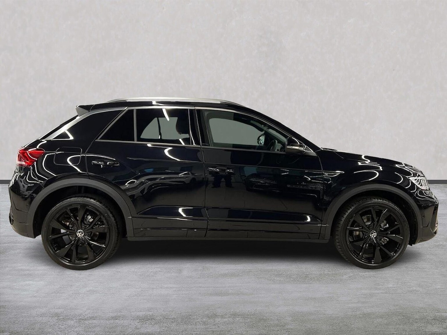 Used Volkswagen T-Roc 2026 for sale - 77888632: Photo 3